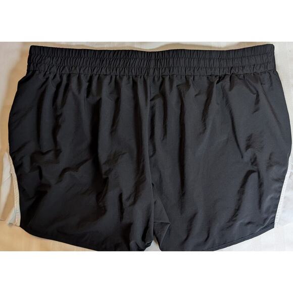 Xersion Womens Sz 4X Lined Running Athletic Shorts 5" Inseam - Picture 2 of 9
